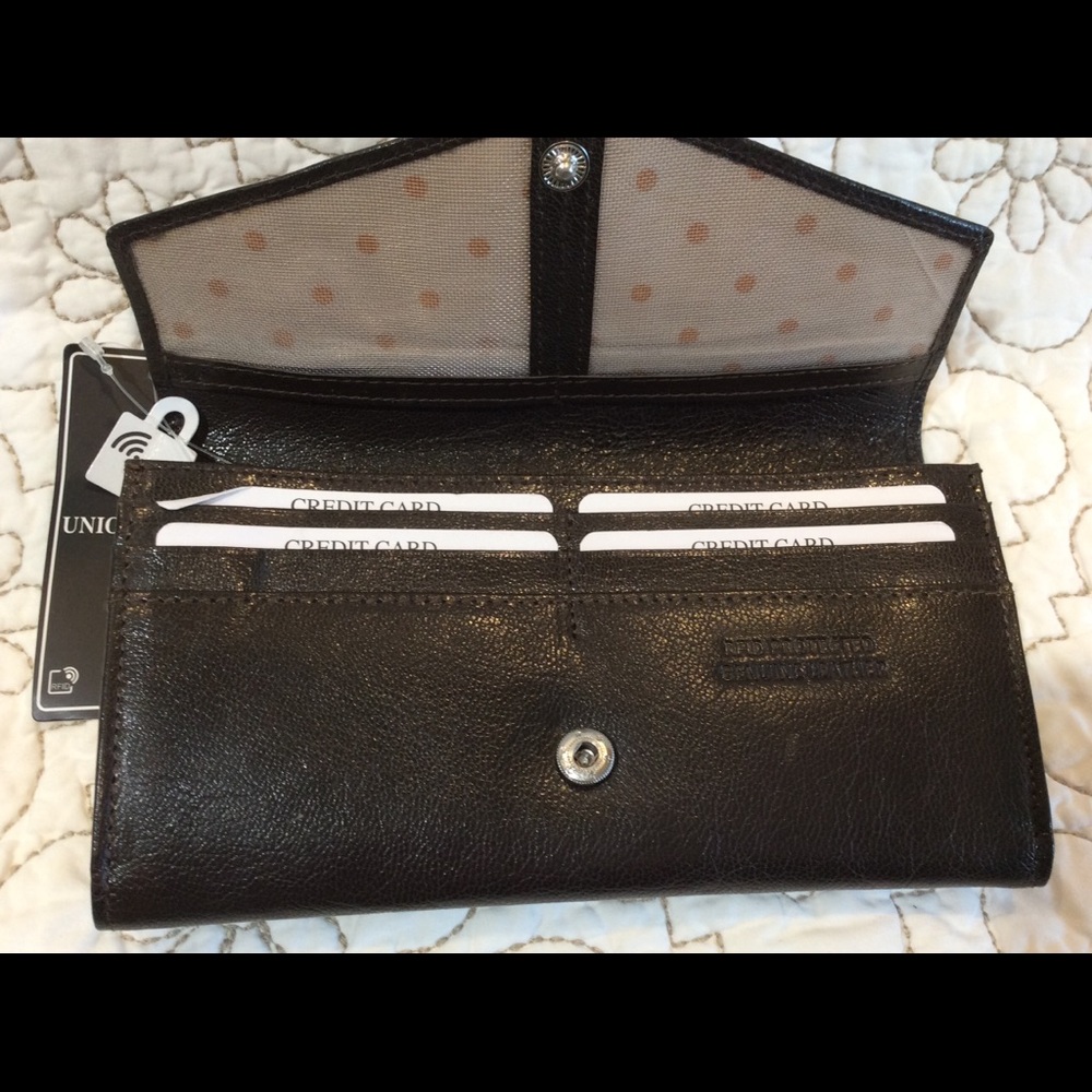 Union  Code Wallet - Picture 2 of 9